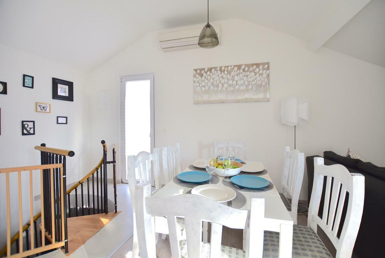 Apartments Sea & Sky Stari Grad  Extérieur photo