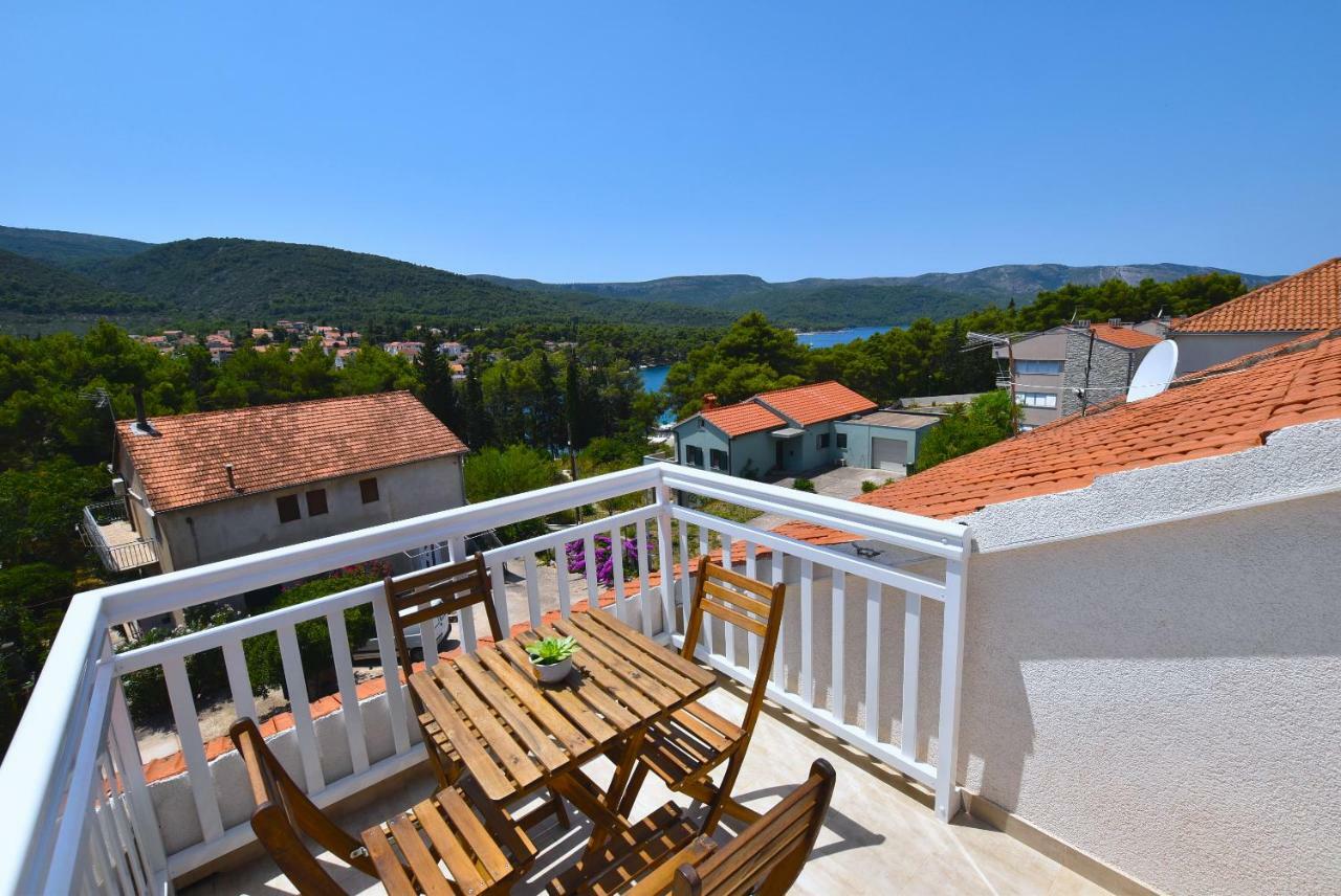 Apartments Sea & Sky Stari Grad  Extérieur photo